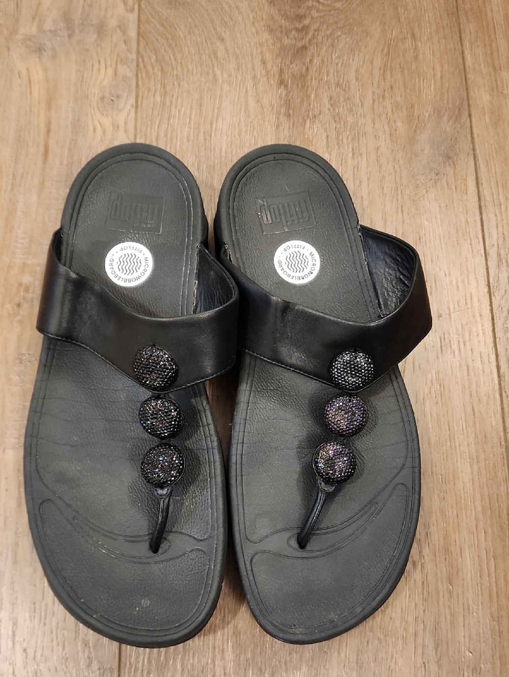 FitFlop Petra Jewel Sandals Flip Flop Thongs Black 3 Jewels Women's size 10
